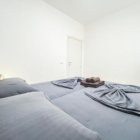 Costante 614 Apartman Durrës Kültér fotó