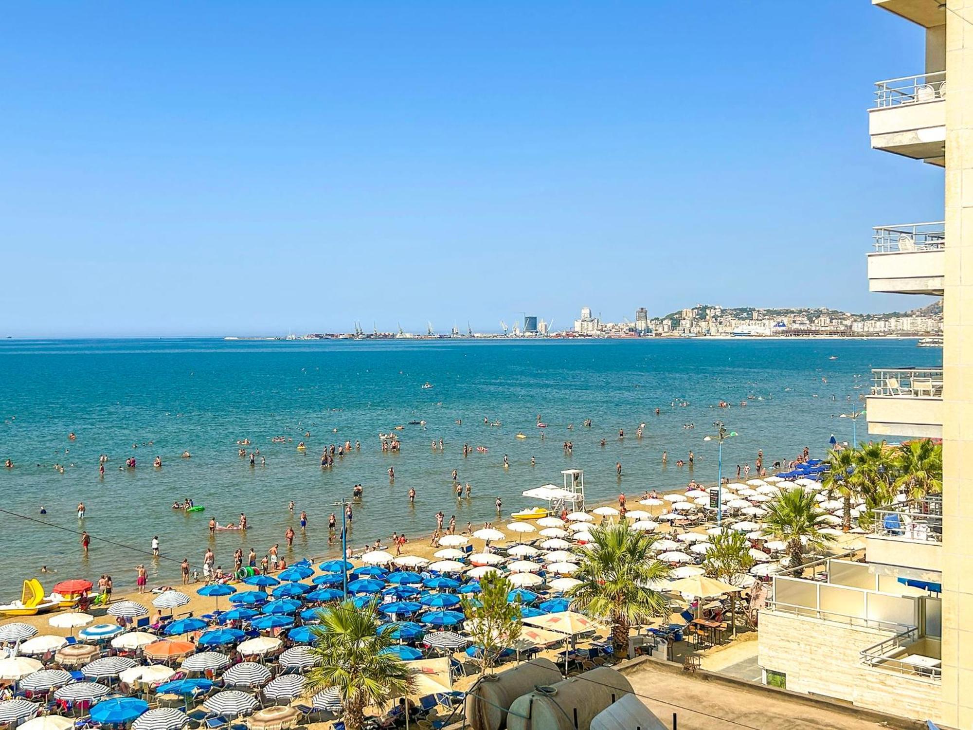 Costante 614 Apartman Durrës Kültér fotó